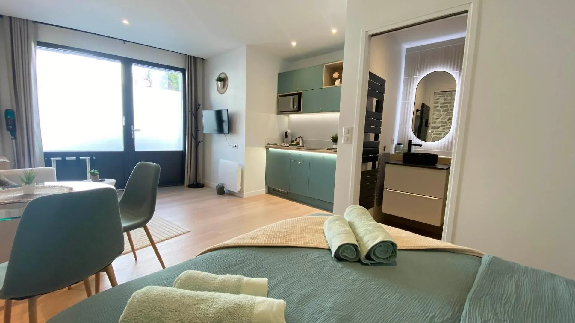 Appartement Le Nid Vannetais - Quartier Historique Et Gare A Pied Vannes